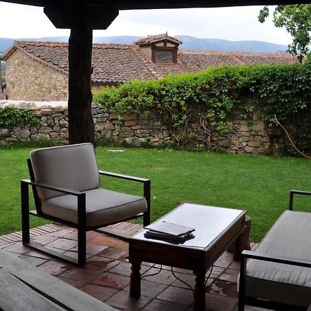 La Casa Del Herrero Requijada Exterior photo