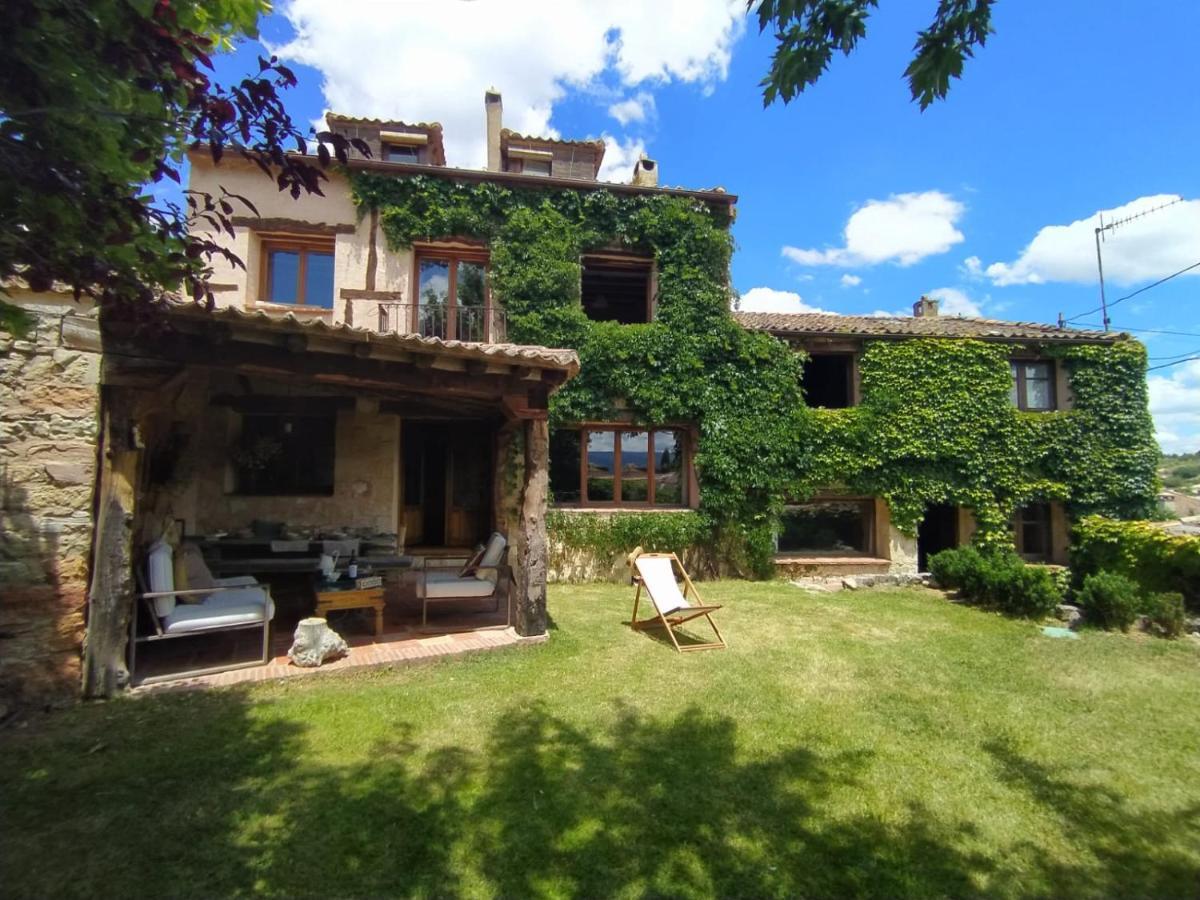 La Casa Del Herrero Requijada Exterior photo